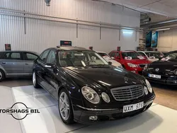Svart Begagnad 2003 Mercedes E500 Sedan | 74 900 kr