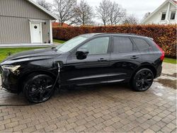 Svart Begagnad 2025 Volvo XC60 R-Design SUV | 590 000 kr (Lite dyr)