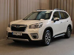 Vit Begagnad 2020 Subaru Forester SUV | 269 900 kr (Marknadspris)