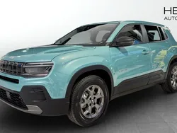 Blå (blue) Ny 2024 Jeep Avenger Longitude SUV | 319 800 kr (Marknadspris)