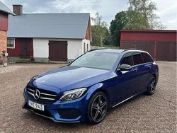 Blå Begagnad 2017 Mercedes C220 AMG line Kombi | 199 000 kr (Marknadspris)