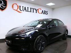 Svart Begagnad 2023 Tesla Model 3 Standard Range Sedan | 394 000 kr (Dyr)