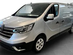 Grå Ny 2025 Renault Trafic Van | 421 500 kr