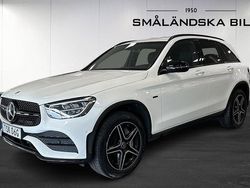 Vit Begagnad 2020 Mercedes GLC300e AMG SUV | 399 000 kr (Lite dyr)