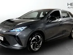 Grå (grey) Begagnad 2023 MG MG4 EV Halvkombi | 259 900 kr (Marknadspris)