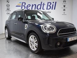 Svart Begagnad 2022 Mini Cooper Countryman SUV | 284 500 kr (Marknadspris)