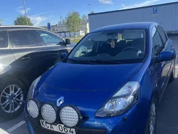 Blå Begagnad 2010 Renault Clio R.S. Halvkombi | 15 000 kr (Superpris)