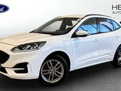 Vit (white) Begagnad 2021 Ford Kuga ST-Line SUV | 264 900 kr (Marknadspris)