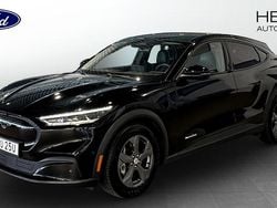 Svart (black) Begagnad 2021 Ford Mustang Mach-E SUV | 369 900 kr