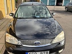 Lite mer ljusblå Begagnad 2006 Ford Mondeo Kombi | 18 000 kr (Bra pris)