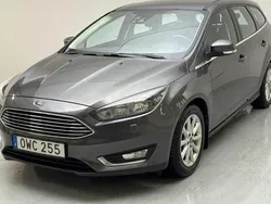 Grå Begagnad 2016 Ford Focus Titanium | 78 800 kr (Marknadspris)