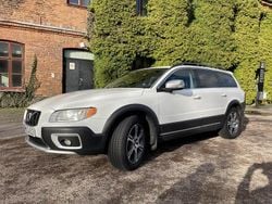 Vit Begagnad 2010 Volvo XC70 Summum Kombi | 109 000 kr (Marknadspris)