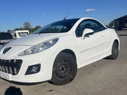 Vit Begagnad 2011 Peugeot 207 CC Cab | 59 000 kr (Marknadspris)