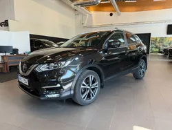 Svart Begagnad 2019 Nissan Qashqai N-Connecta SUV | 189 900 kr (Marknadspris)