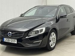 Svart Begagnad 2015 Volvo V60 Momentum Kombi | 95 550 kr (Bra pris)