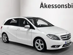 Vit Begagnad 2012 Mercedes B180 AMG Minibuss | 139 000 kr (Dyr)
