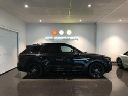 Svart Begagnad 2021 VW Touareg Executive SUV | 654 900 kr (Dyr)