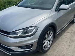 Silver Begagnad 2017 VW Golf Alltrack Kombi | 130 000 kr (Superpris)