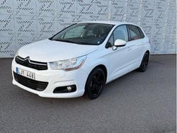 Vit Begagnad 2010 Citroën C4 Halvkombi | 59 995 kr (Dyr)