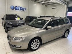 Ljusbrun (brun) Begagnad 2014 Volvo V70 Momentum Kombi | 149 900 kr (Lite dyr)