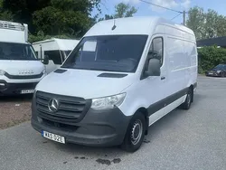 Vit Begagnad 2021 Mercedes Sprinter Van | 259 000 kr