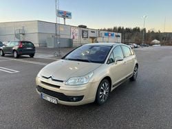Begagnad 2008 Citroën C4 Halvkombi | 36 500 kr (Marknadspris)
