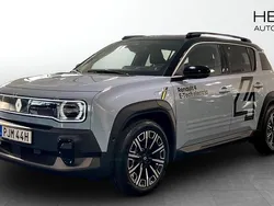 Blå (blue) Ny 2025 Renault 4 E-Tech Iconic SUV | 471 900 kr