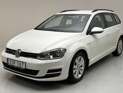Vit Begagnad 2015 VW Golf VII | 80 000 kr