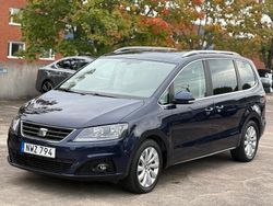 Mörkblå (blå) Begagnad 2015 Seat Alhambra 4Drive Minibuss | 169 500 kr (Marknadspris)