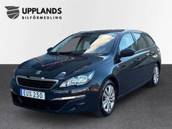 Mörkgrå (grå) Begagnad 2015 Peugeot 308 Active Kombi | 74 900 kr (Marknadspris)