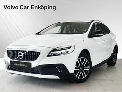 Vit Begagnad 2018 Volvo V40 CC Kombi | 209 900 kr (Marknadspris)
