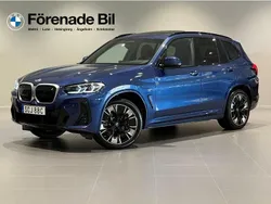 Blå Begagnad 2024 BMW iX3 Comfort Edition SUV | 629 000 kr (Bra pris)