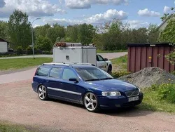 Blå Begagnad 2006 Volvo V70 Ocean Race Kombi | 30 000 kr (Marknadspris)