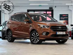 Brun Begagnad 2017 Ford Kuga ST-Line SUV | 169 900 kr (Marknadspris)