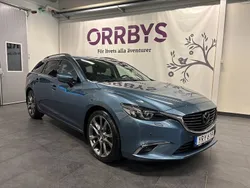 Blå (blåmetallic) Begagnad 2017 Mazda 6 Optimum Kombi | 149 500 kr (Marknadspris)