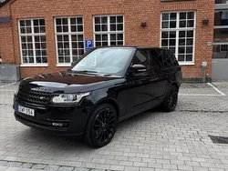 Svart Begagnad 2015 Land Rover Range Rover SUV | 360 000 kr (Marknadspris)