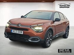 Orange Begagnad 2022 Citroën e-C4 Shine Halvkombi | 199 000 kr (Lite dyr)