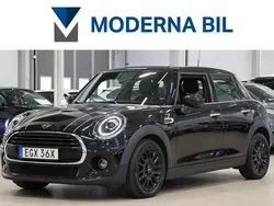 Svart Begagnad 2020 Mini Cooper Pepper Halvkombi | 199 900 kr (Marknadspris)