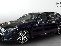 Svart (black) Begagnad 2025 BMW 520 M Sport Kombi | 599 700 kr (Marknadspris)