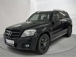 Svart Begagnad 2009 Mercedes GLK320 SUV | 78 000 kr (Marknadspris)