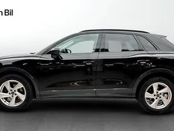 Mytsvart metallic Begagnad 2023 Audi Q3 Advanced Plus SUV | 339 000 kr (Marknadspris)
