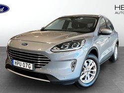 Grå (grey) Begagnad 2022 Ford Kuga Titanium SUV | 249 900 kr (Bra pris)