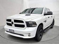 Vit Begagnad 2019 RAM 1500 Pickup | 324 000 kr