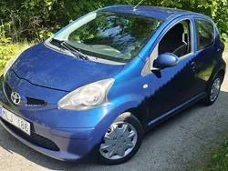 Blå Begagnad 2008 Toyota Aygo Halvkombi | 21 900 kr (Marknadspris)