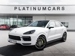 Vit Begagnad 2022 Porsche Cayenne SUV | 809 000 kr (Marknadspris)