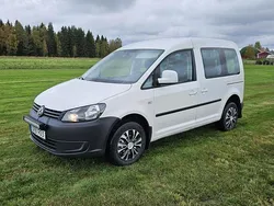 Vit Begagnad 2014 VW Caddy Life Minibuss | 92 000 kr (Marknadspris)