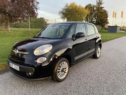 Svart Begagnad 2014 Fiat 500L Minibuss | 64 700 kr