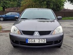 Grå Begagnad 2007 Mitsubishi Lancer Invite Kombi | 15 000 kr (Marknadspris)