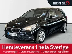 Svart Begagnad 2016 BMW 218 Active Tourer Minibuss | 119 900 kr (Marknadspris)