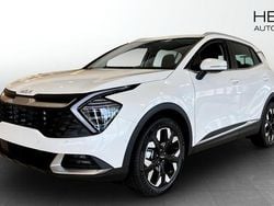 Vit (white) Ny 2025 Kia Sportage Advance SUV | 443 900 kr (Marknadspris)